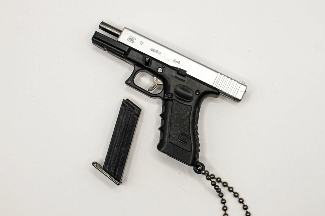 1:4 G17 METAL Keychain - BLACK/SILVER - LEGACY TACTICAL INC
